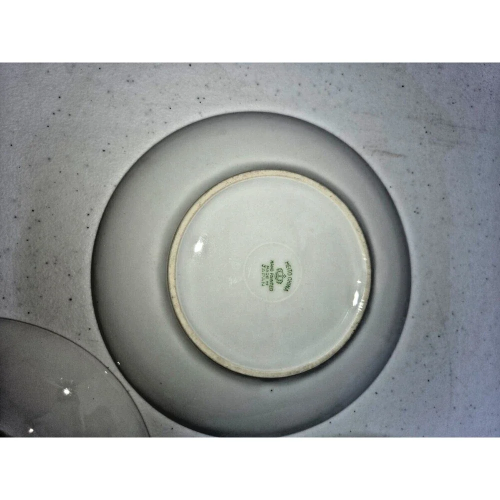 Vintage Meito China Porcelain Hand Painted Plates Lot of 3 made in Japan 6 Inch